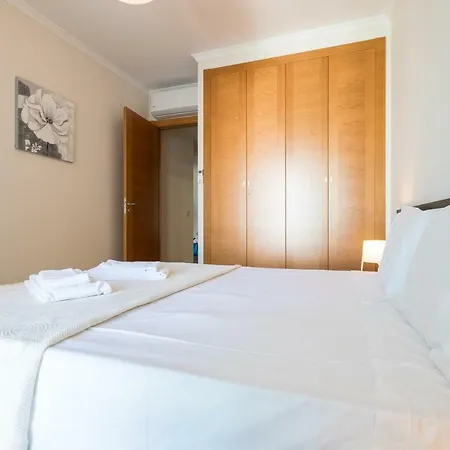 Rocha Prime 50m From With Garage Apartment Portimão