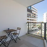 Rocha Prime 50m From With Garage *