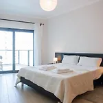 Rocha Prime 50m From With Garage شقة بورتيماو