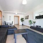 Rocha Prime 50m From With Garage شقة