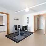 شقة Rocha Prime 50m From With Garage بورتيماو