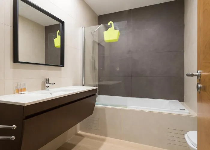 Apartament Rocha Prime 50m From With Garage Portimão