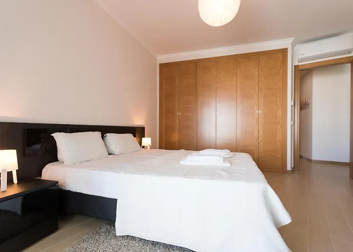 Rocha Prime 50m From With Garage Apartment Portimao