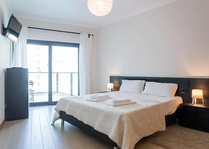 Rocha Prime 50m From With Garage Apartament Portimão