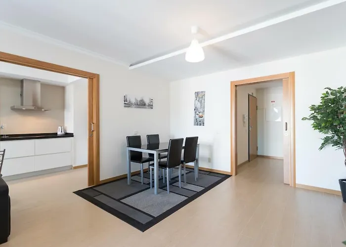 Apartament Rocha Prime 50m From With Garage Portimão