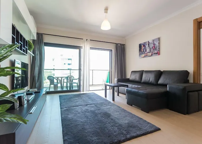 Rocha Prime 50m From With Garage