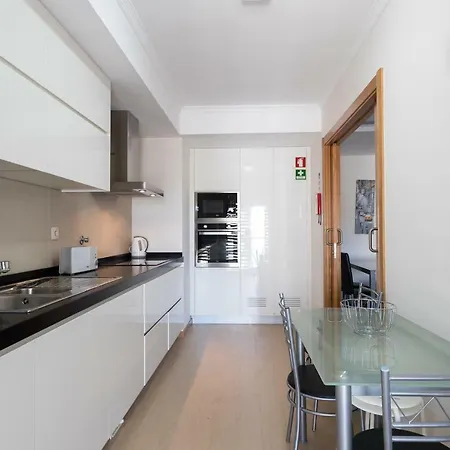 Апартаменты Rocha Prime 50m From With Garage *